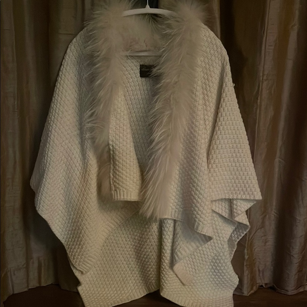 Linda Richard’s Luxury Sweater Poncho with Fur Trim